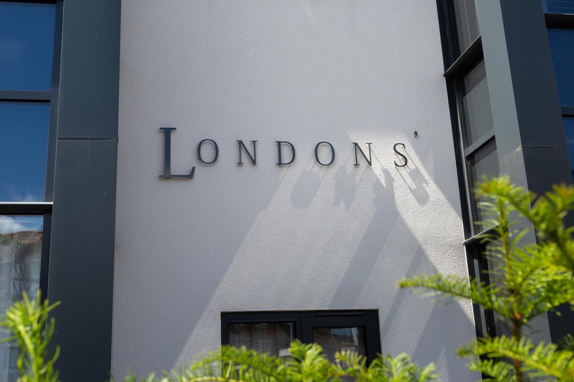 London Mews, Modern Apartment - Sleeps 4 York Zewnętrze zdjęcie